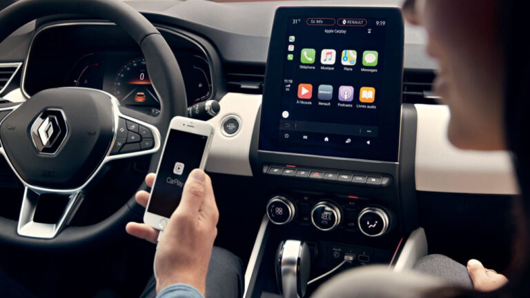 Renault Radyo Kodu Nasıl Girilir? [2025]