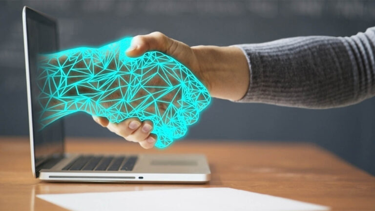 Teknoloji destekli yeni nesil alışveriş deneyimi FLO’da