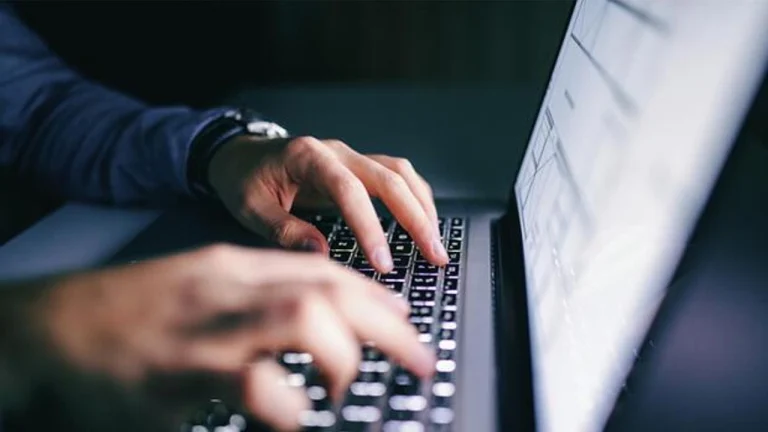 Dünyanın en saçma siteleri