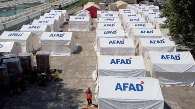 AFAD depremzedelerin tahliye noktalarını paylaştı!