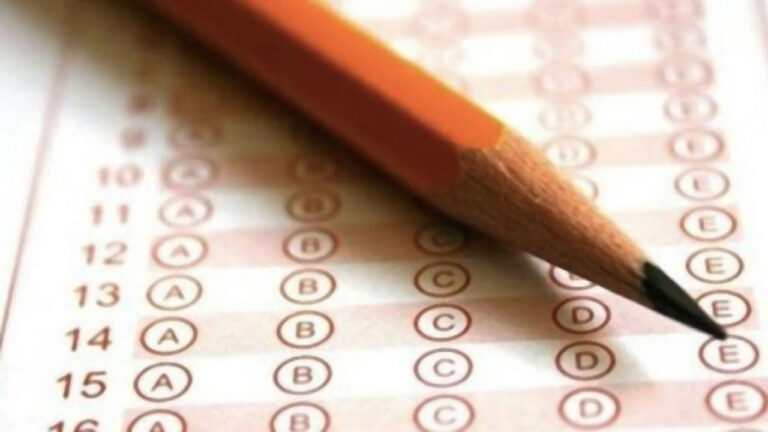 Açık ve Uzaktan Öğretim sınavları ertelendi!