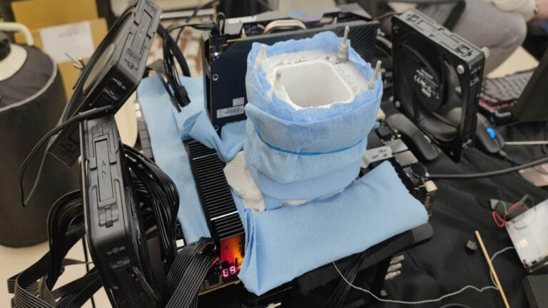 intel cinebench r23 rekoru