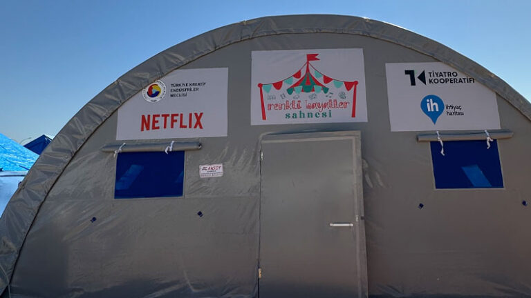 Renkli hayaller sahnesi, deprem bölgesinde çocuklarla buluşacak