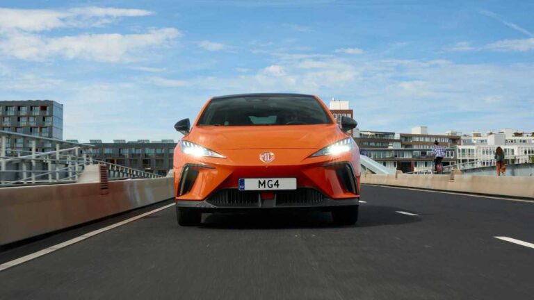 ”Yılın Otomobili” MG4 Electric Türkiye’de: İşte özellikleri ve fiyatı