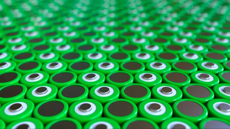 Uzun ömürlü yeni batarya tenolojisi tanıtıldı!