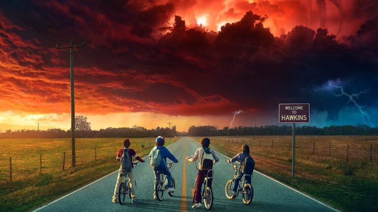 Netflix açıkladı: Bir başka Stranger Things dizisi geliyor!