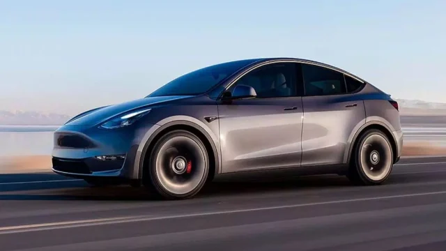 Tesla Model Y ön siparişleri başladı: Opsiyon fiyatları! Nasıl alınır?