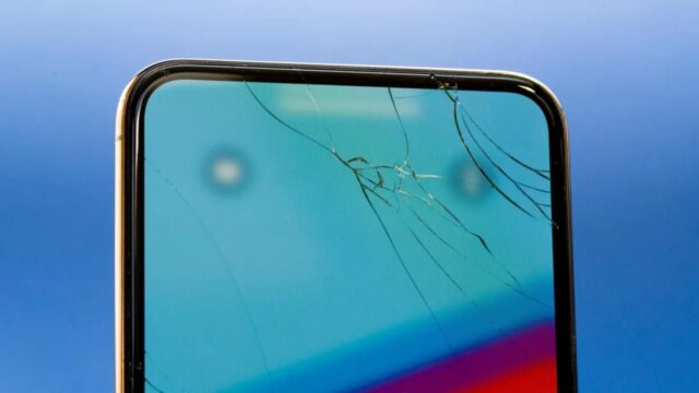 Apple, iPhone kullanıcılarını kılıf ve koruyucu camlardan kurtaracak!