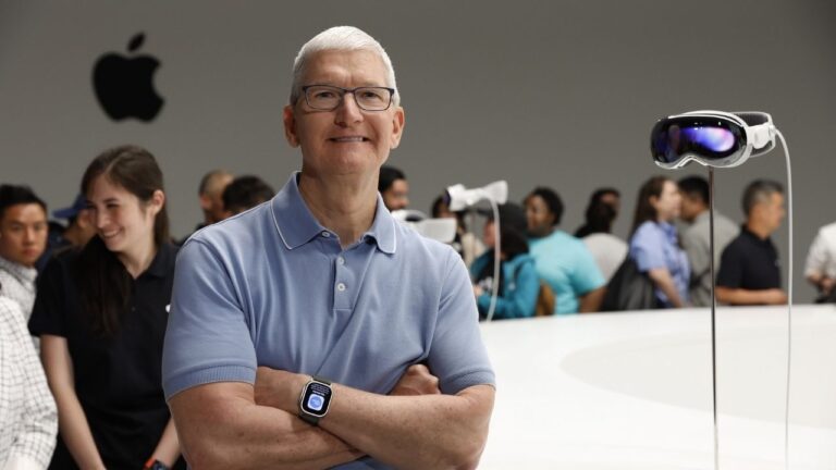 Tim Cook açıkladı: Vision Pro neden bu kadar pahalı?