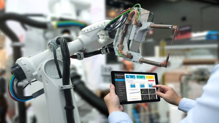 Kendi Robotunuzu Yapın: Robotik Kodlama Eğitimi Nedir?