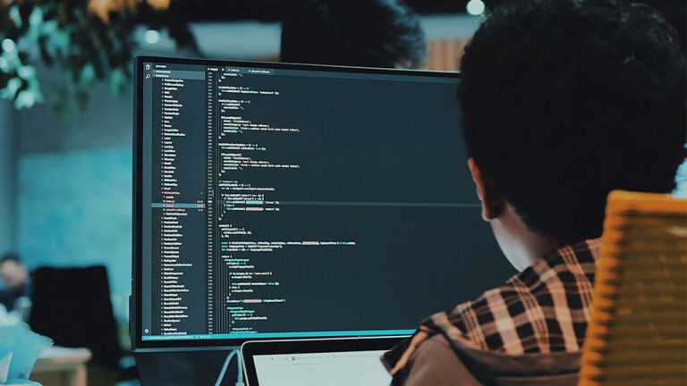 Paraya para demeyin: İşte en çok kazandıran yazılım dilleri!