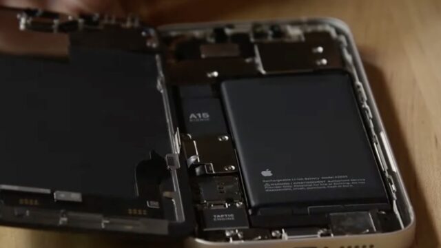 You're old, we're crazy: The replaceable battery era in iPhones begins!