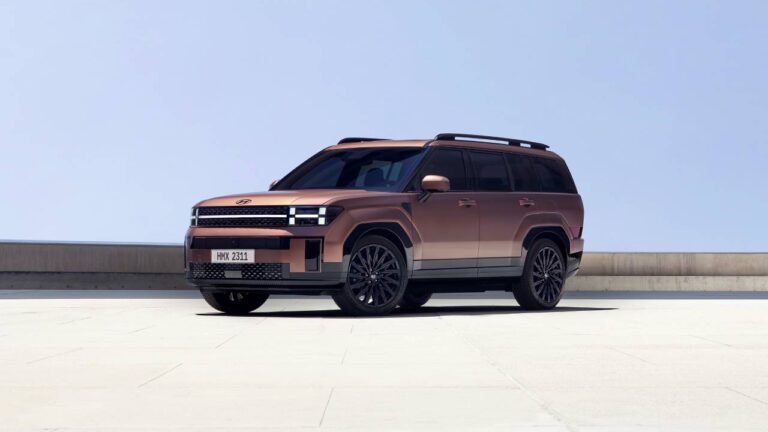 Görünce tanıyamayacaksınız: İşte yeni Hyundai Santa Fe!