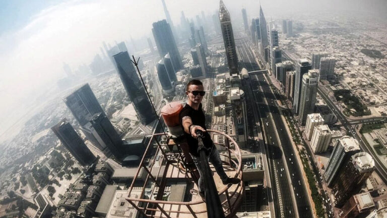 Tehlikeli yerlere tırmanmasıyla bilinen sosyal medya fenomeninin acı sonu!