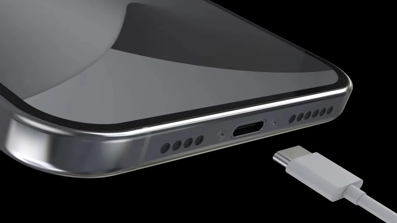 iPhone 15'in örgülü şarj kablosu ortaya çıktı!