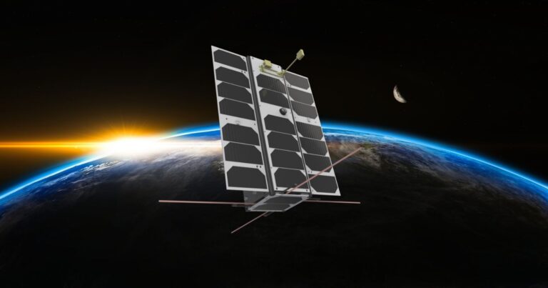 SpaceX ile gönderilen yerli uydu Karadeniz üzerinde selfie çekti!