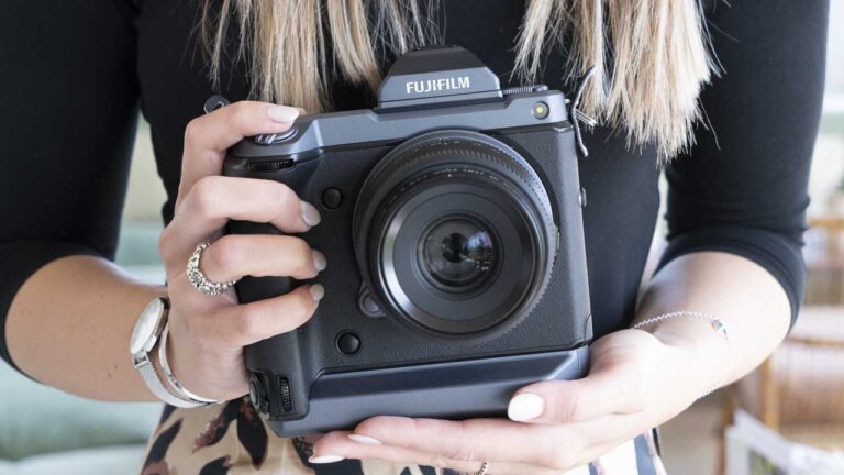 Fujifilm’in yeni amiral gemisi GFX100 II tanıtıldı!
