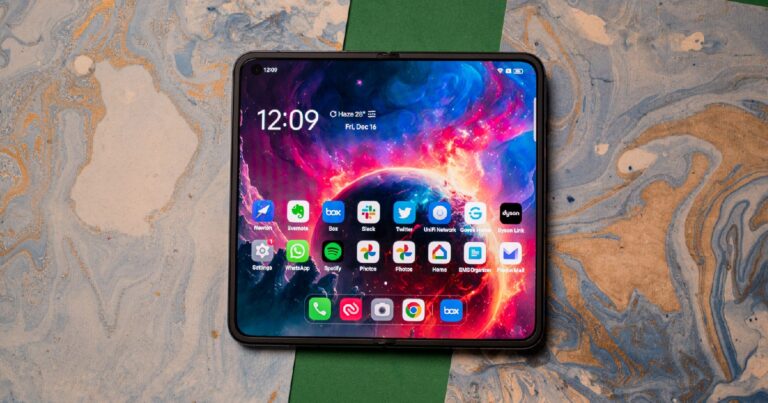 Katlanabilir telefonların en güçlüsü olabilir mi? OnePlus Open çıkış tarihi sızdırıldı!