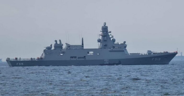 İlk milli fırkateyn TCG İstanbul MİDLAS atışı yaptı!