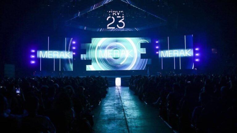 Geri Sayım Başladı: Zirve 23 ile geleceğe adım at!