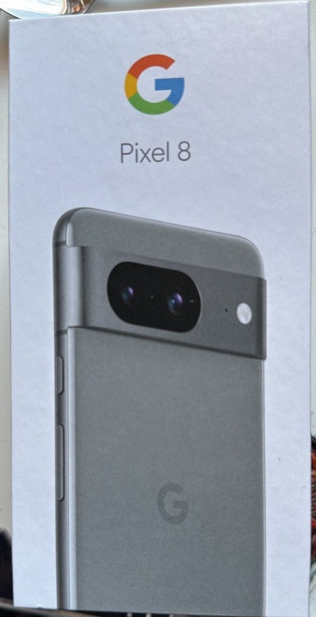 Google Pixel 8 box revealed