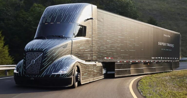 ABD’nin özel isteği: Tesla’dan iyi Volvo SuperTruck 2 tanıtıldı