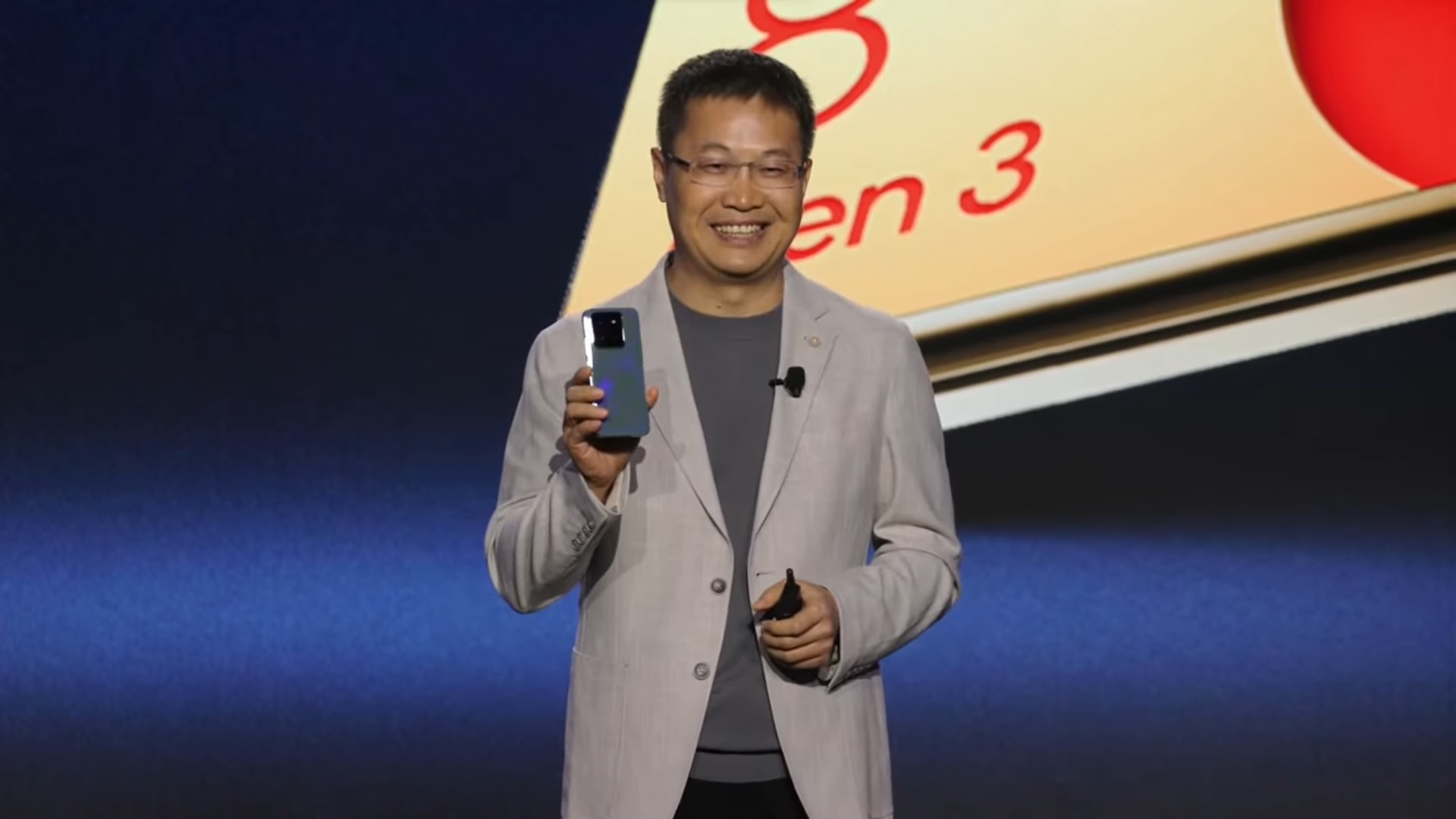 Qualcomm etkinliğinde Xiaomi 14 gösterildi