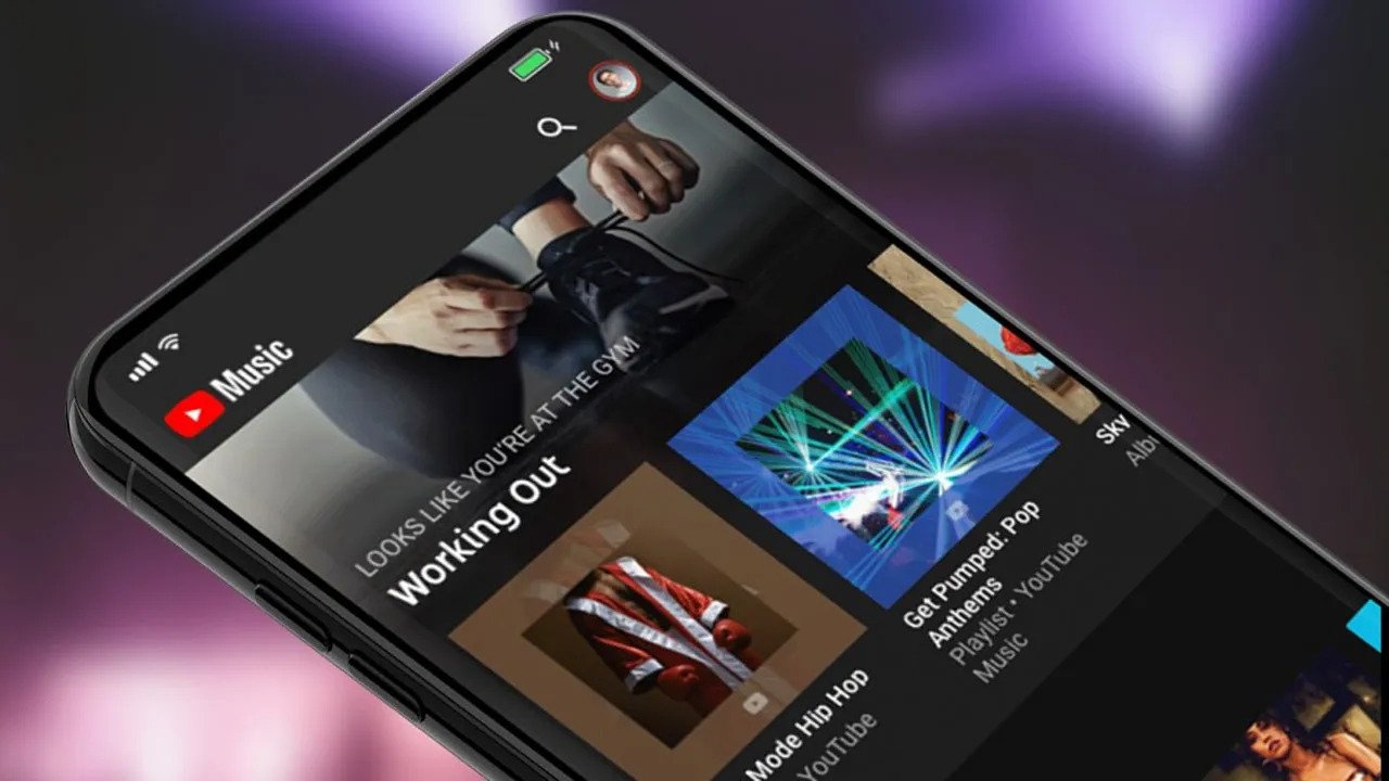 Good news for those who can't find a cover photo for their playlist on YouTube Music!  Here is the new feature