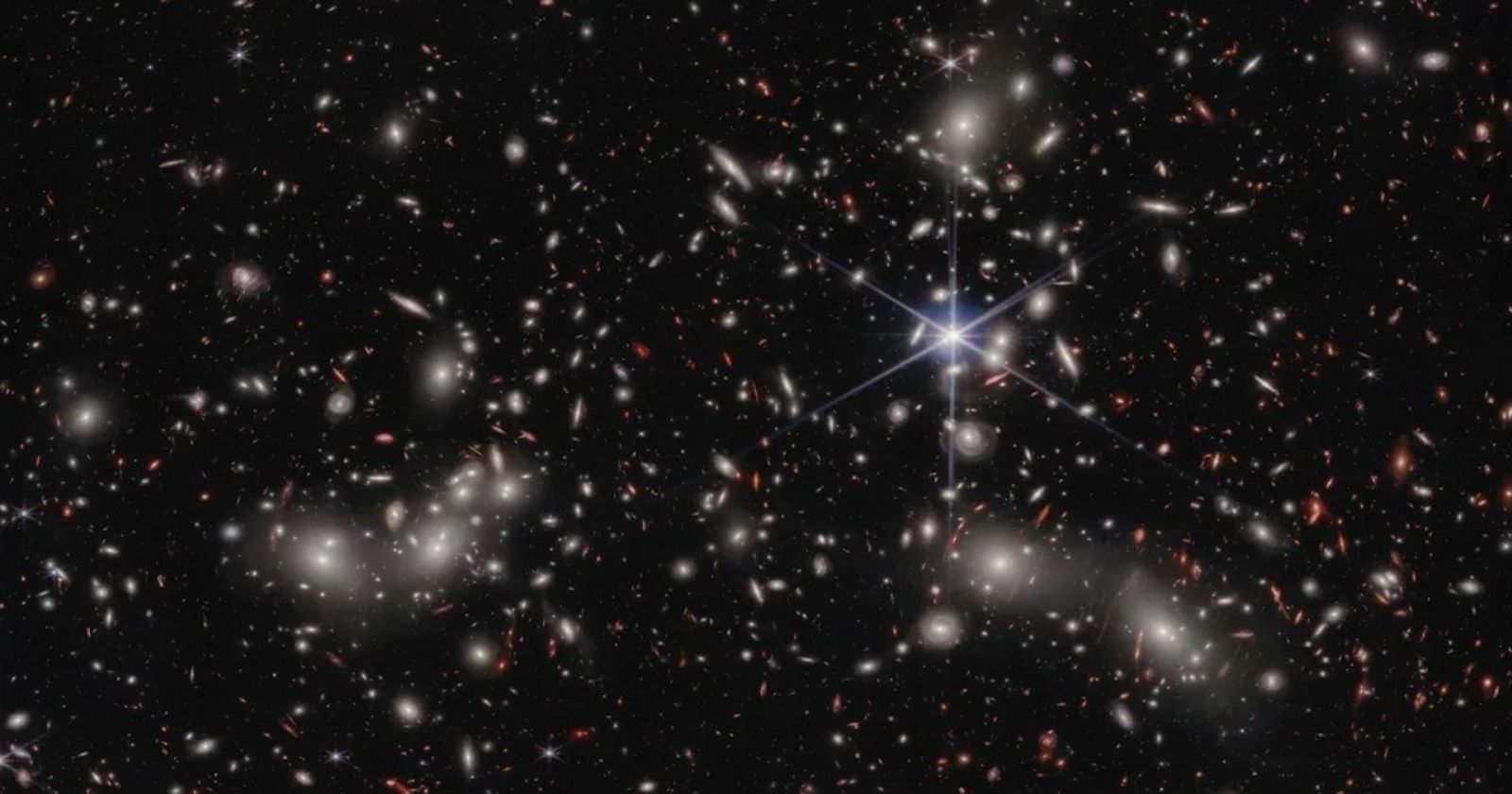 James Webb, bilinen en uzak galaksileri tespit etti!