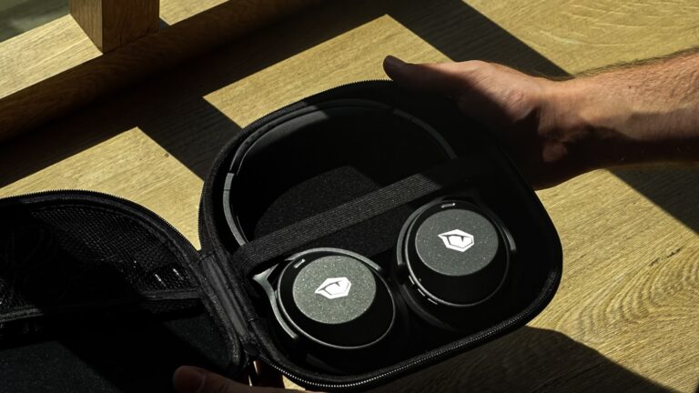 ANC özellikli Monster Pusat Wave inceleme!