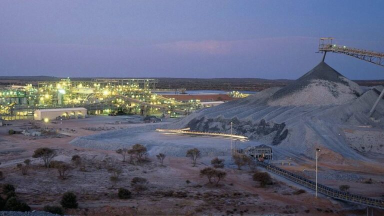 Çin’e büyük darbe! ABD, Tesla ve Ford için Endonezya ile anlaşıyor