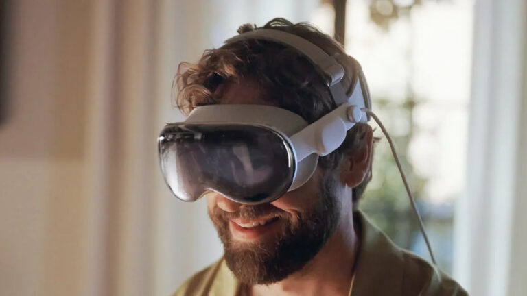 Apple Vision Pro ertelendi! İşte beklenen çıkış tarihi