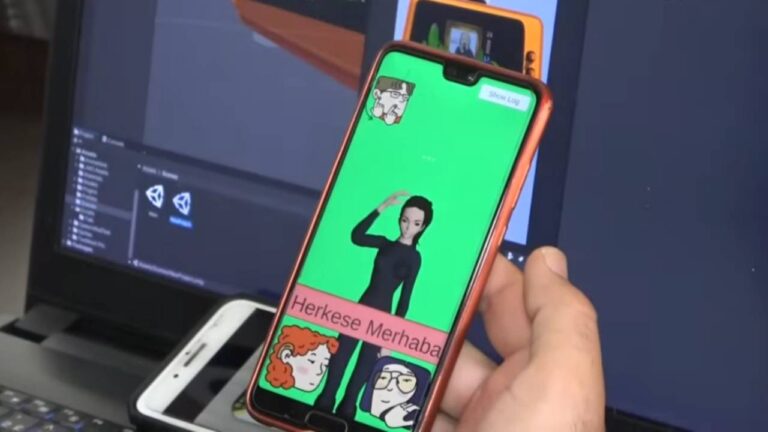 İşitme engelliler için iletişim engelini kaldıran uygulama: Dostext!