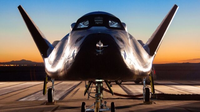 NASA will test the world's first commercial space plane!