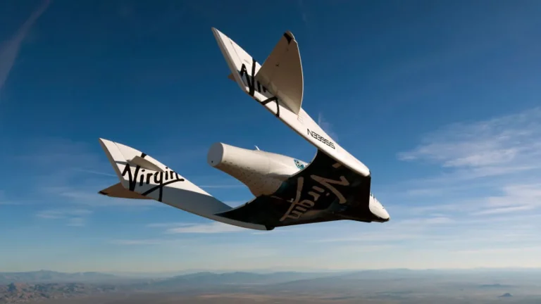 Alan Stern, Plüton misyonuna liderlik ettikten sonra uzaya kendisi uçtu!