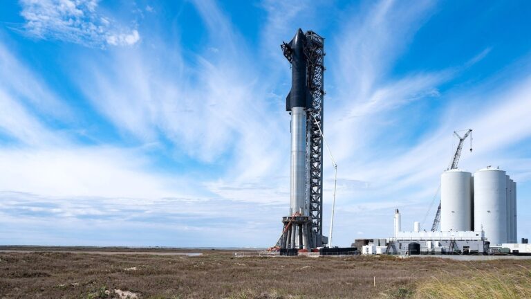 SpaceX’in Starship Roketinin ikinci uçuşunu nasıl canlı izleyebilirsiniz?