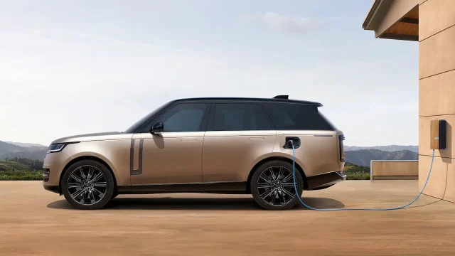 Range Rover introduced its first electric car model!