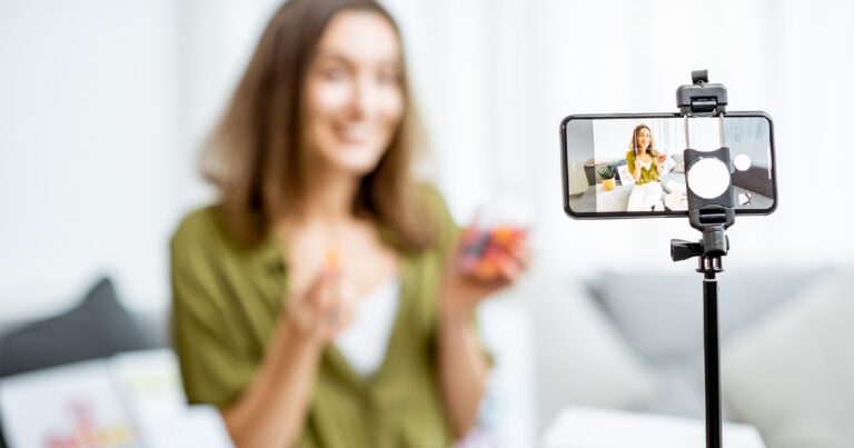 Ticaret Bakanlığı’ndan açıklama: Herkes influencer olamayacak!