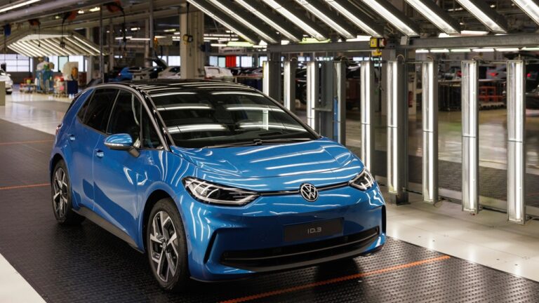 Volkswagen, Tesla ve BYD’yi sallıyor! 30 yeni araç ve dahası