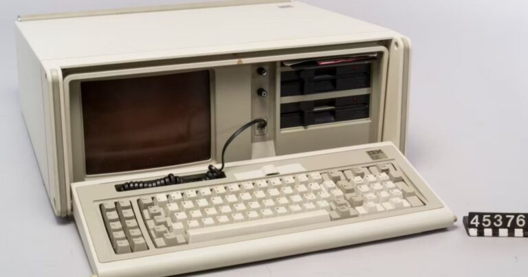 40 yıl önce dizüstü bilgisayarlar neye benziyordu? İşte IBM Portable