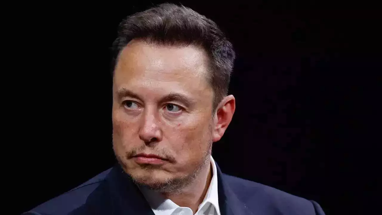 Tesla, Elon Musk yüzünden 188 milyar dolar kaybetti!