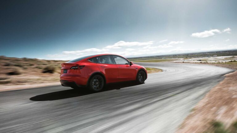 Tesla, Model Y için bu yılın ikinci zammını yaptı