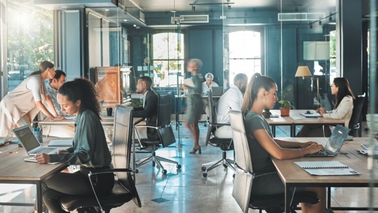 Türkiye’de haftalık çalışma saati değişiyor!