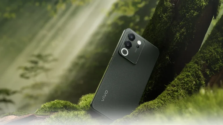 vivo V30 Pro henüz tanıtılmadan sergilenmeye başladı!