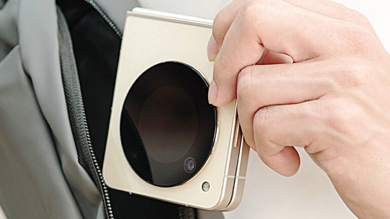 Bir akıllı telefon devi daha katlanabilir pazarına giriyor!