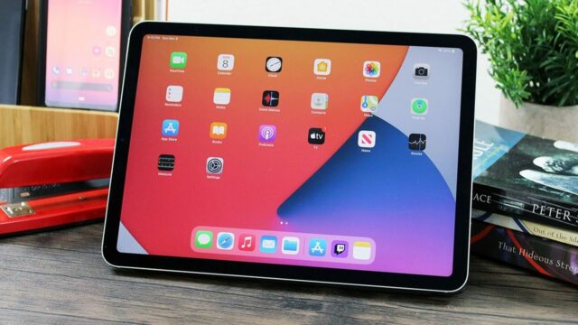 Apple brings the application that has been awaited for 14 years to the iPad!