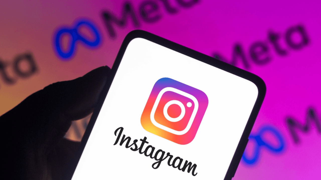 What will the Instagram Blend feature do?