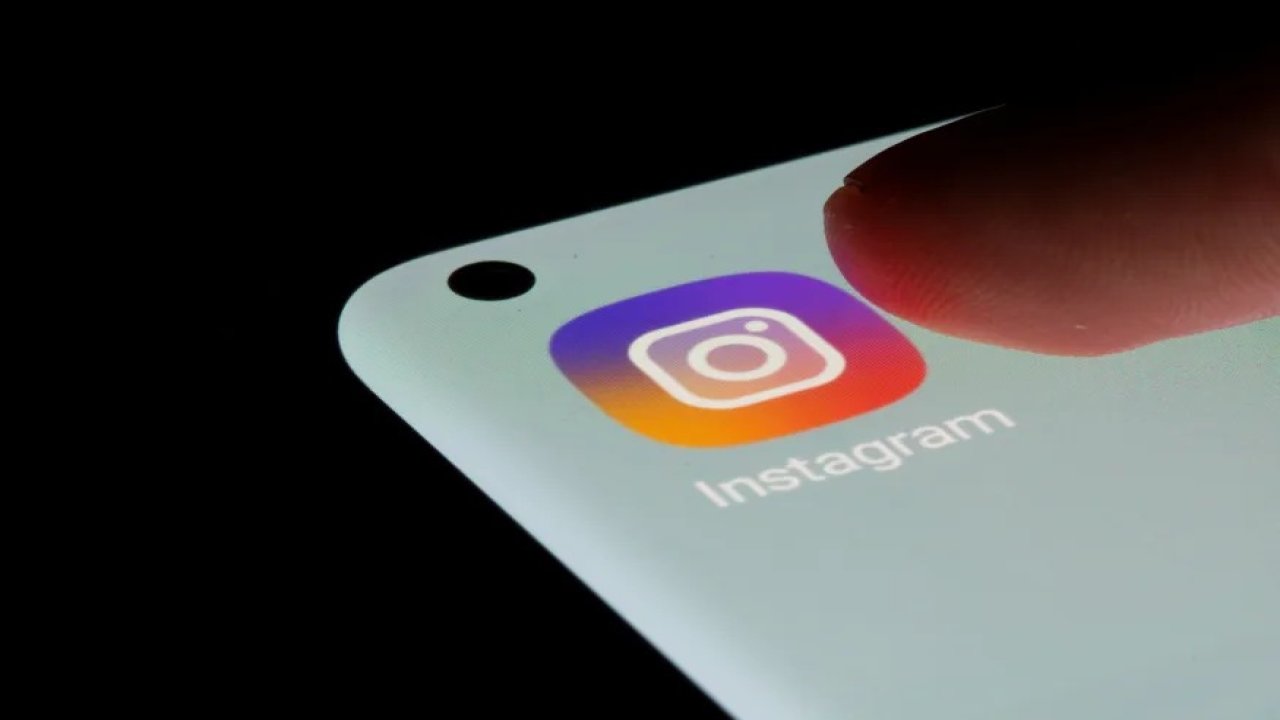 Instagram'a eklenen mini emoji oyunu nasıl oynanır?