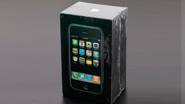 Kutusu açılmamış iPhone 1, dudak uçuklatan fiyata alıcı buldu!