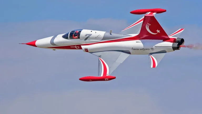 Konya’da düşen uçak için açıklama geldi!